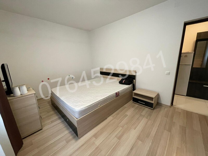 Parcul Circului- Barbu Vacarescu, Str. Zambilelor nr 2