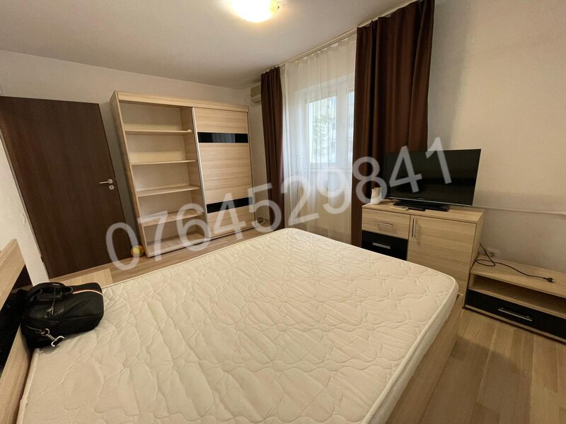 Parcul Circului- Barbu Vacarescu, Str. Zambilelor nr 2